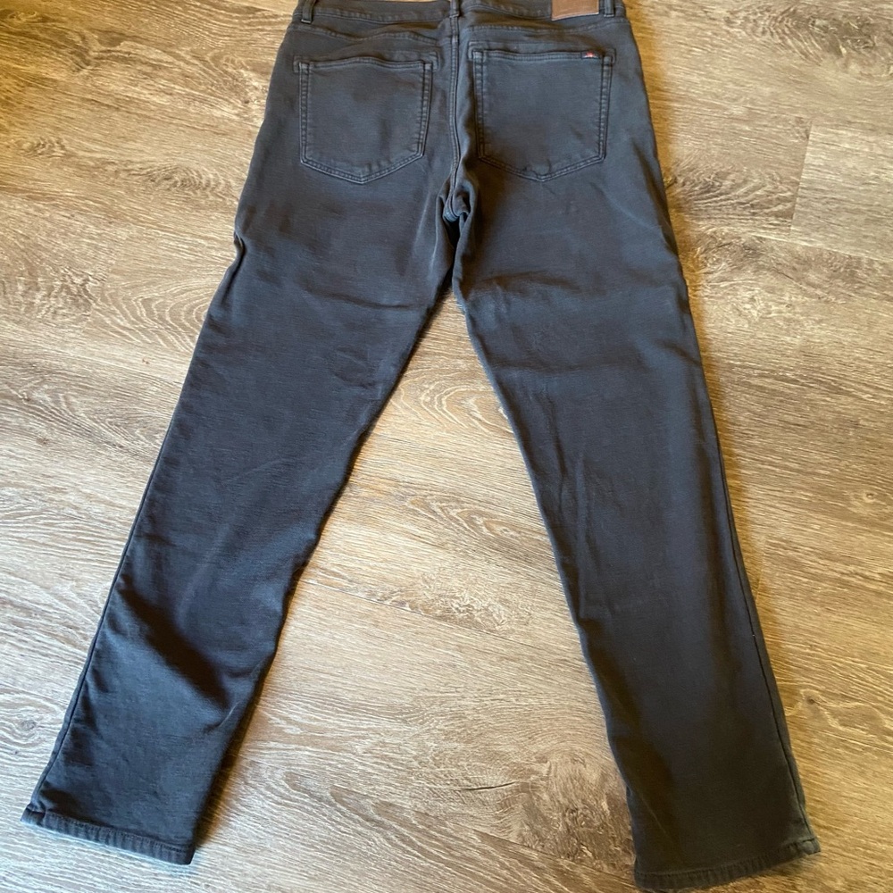 Faherty Black Relaxed Jeans Classic Style
